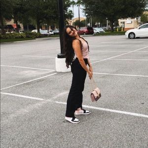 Meet your Posher, Gabriella